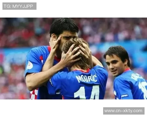 安布罗西尼赞莫德里奇正能量如马尔蒂尼般激励队友 安布罗西尼赞莫德里奇正能量如马尔蒂尼般激励队友